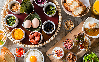 朝食バイキング500円(税別)